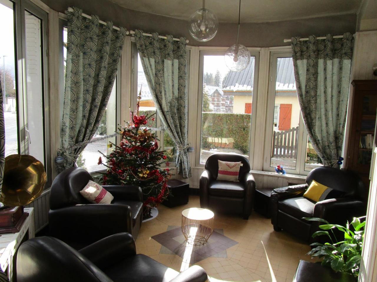 Les 4 Montagnes Hotel Villard-de-Lans Bagian luar foto