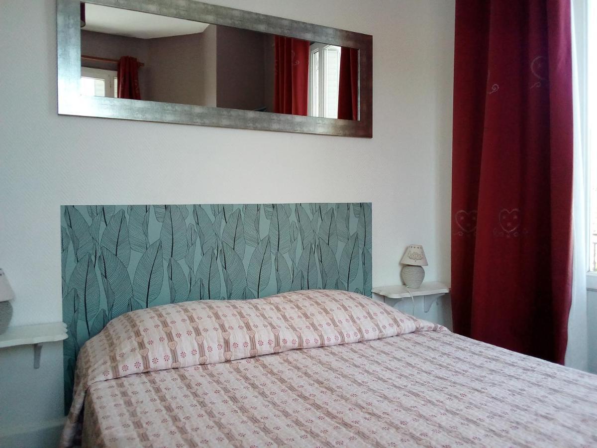 Les 4 Montagnes Hotel Villard-de-Lans Bagian luar foto